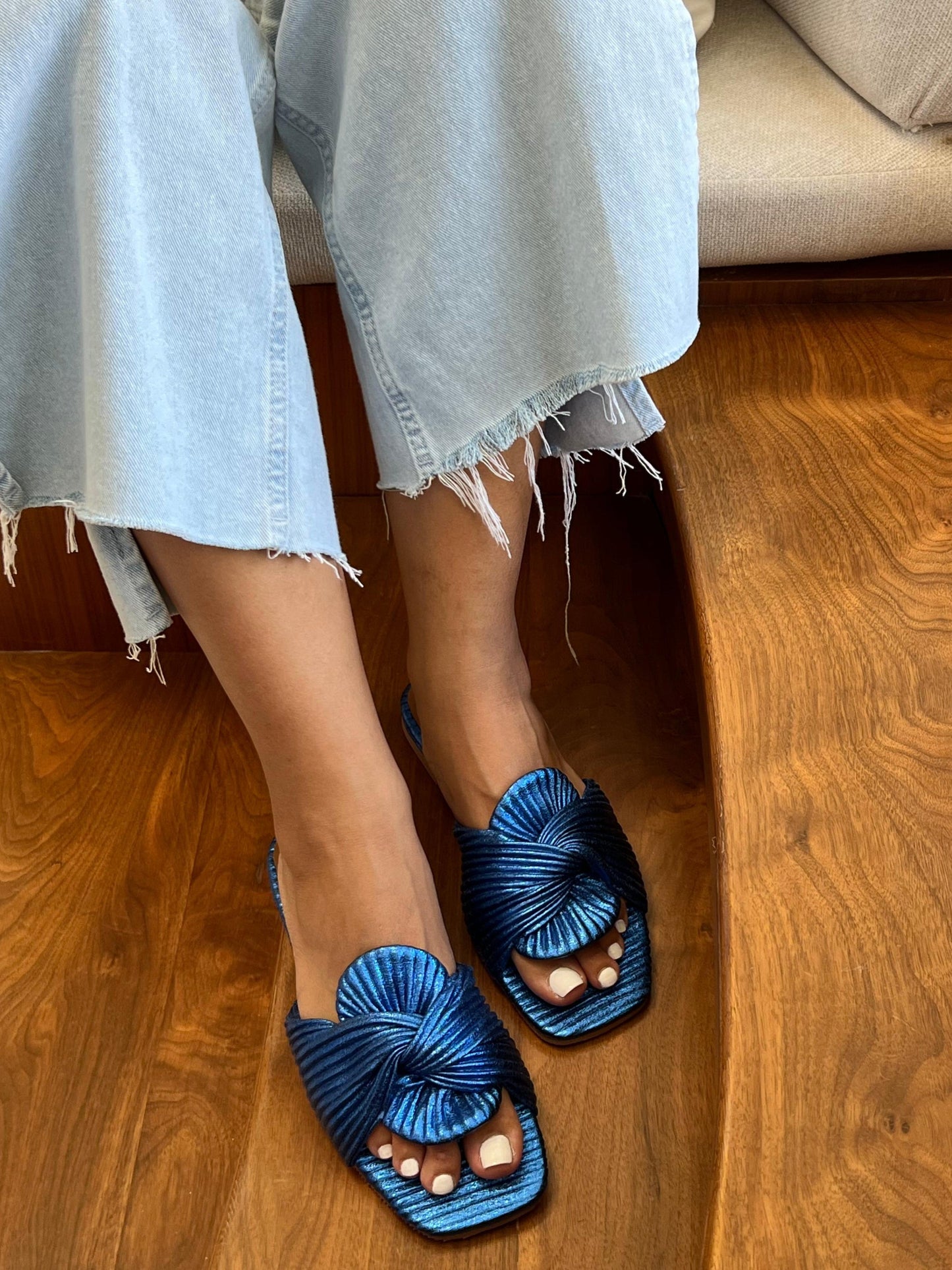 Metallic Wrap-Around in Midnight Blue